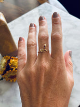 Load image into Gallery viewer, SEFORA